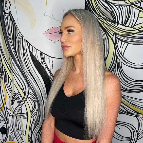 Meet your Posher, Jen - Picture 2 of 3